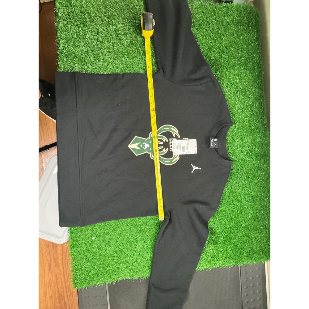 Jordan Milwaukee Bucks Fear The DeerYouth Sweatshirt Black 912878BG3-BCK L 14/16